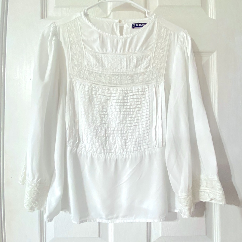 Sheilay Women’s White blouse 3/4 sleeves size M. NWOT🌸